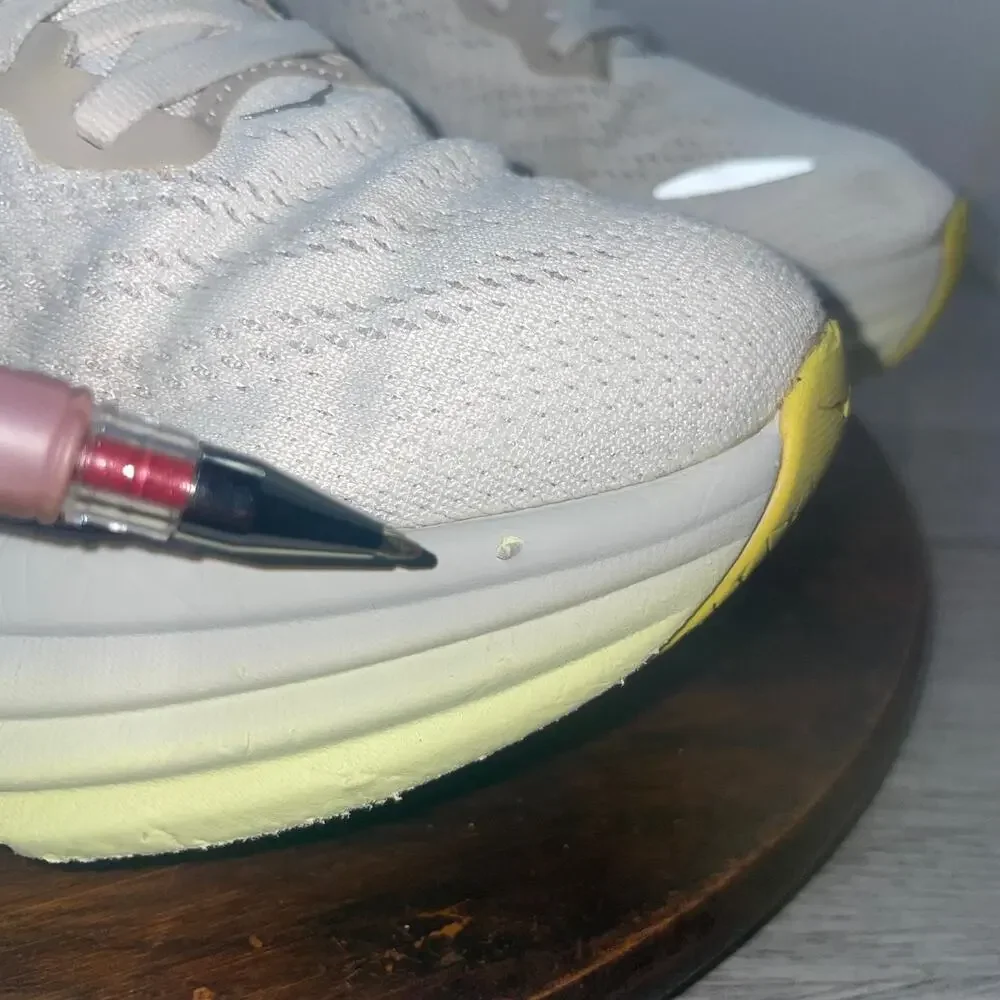 Hoka One One hoka one
